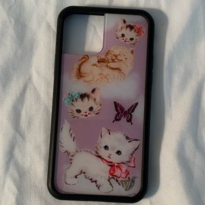 Like New Wildflower iPhone 11 Pro Case Cats